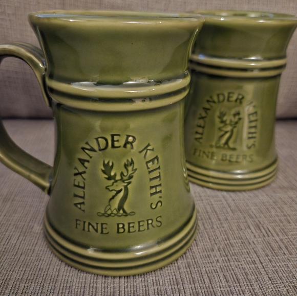 Alexander Keith's Set of 2 Beer Mugs - Picture 5 of 7